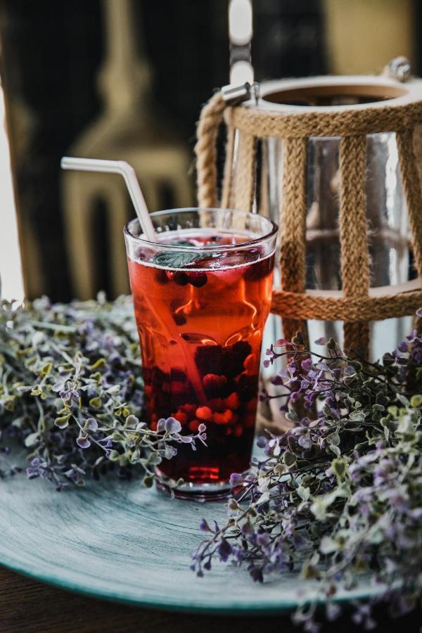 Dreko Panzió&Borbisztró Acomodação com café da manhã Győrújbarát Exterior foto