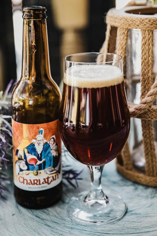 Dreko Panzió&Borbisztró Acomodação com café da manhã Győrújbarát Exterior foto